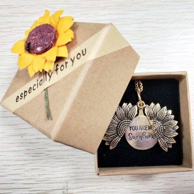 You Are My Sunshine Sunflower Pendant Necklace Fashion